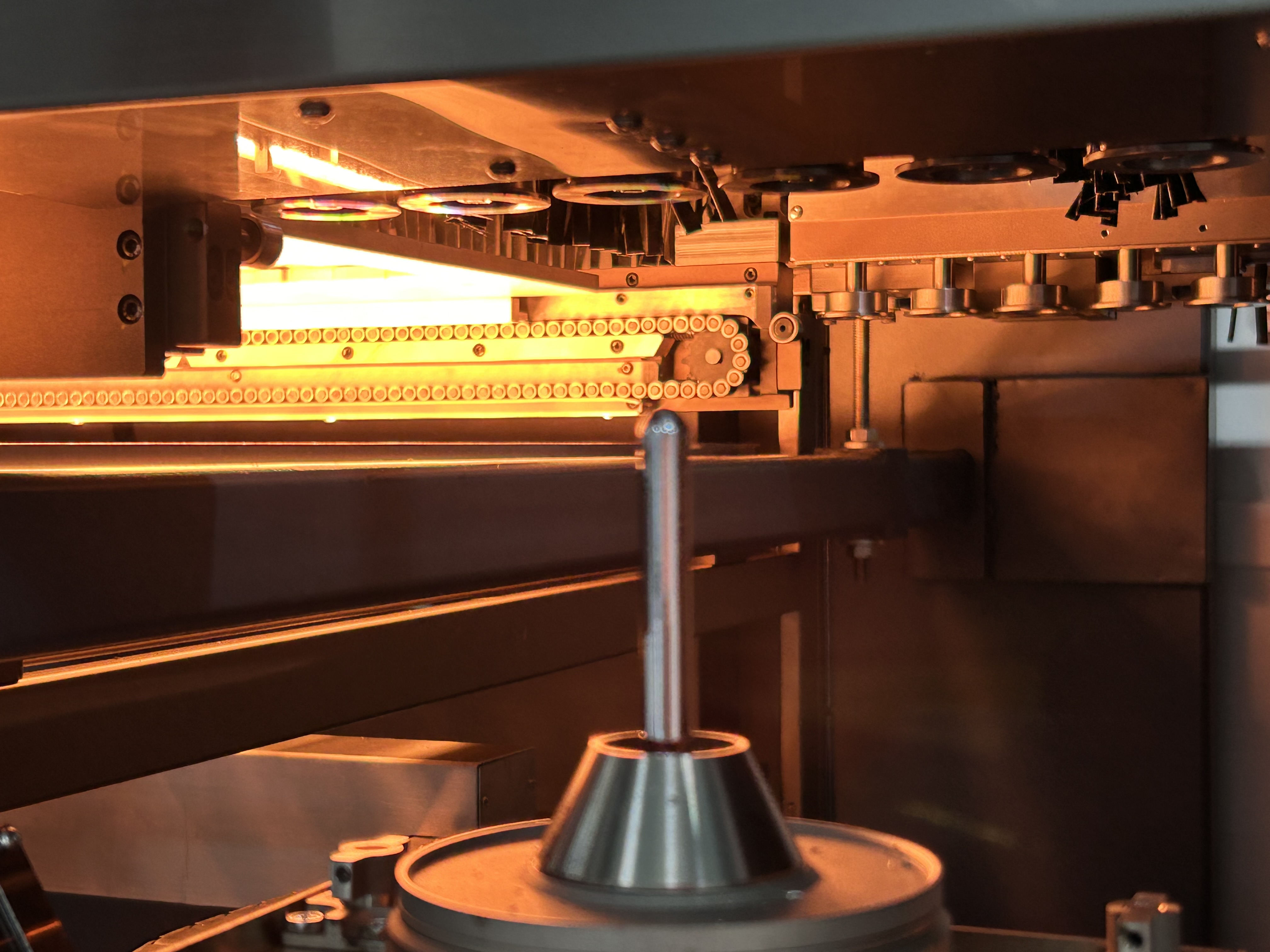 固德威的选择：迈威如何以定制化焊接方案破解储能制造三大痛点？